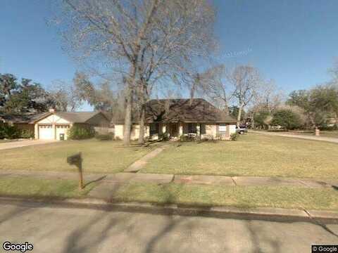 Bayberry, LAKE JACKSON, TX 77566