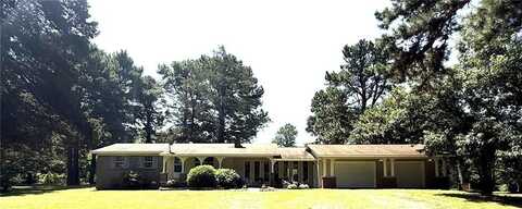 337 Shiloh Pines LN, Russellville, AR 72802