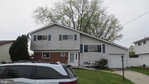 13 SYCAMORE WAY, HAMILTON, NJ 08690
