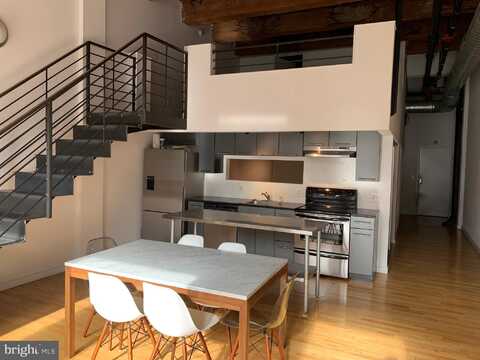 1027 ARCH STREET, PHILADELPHIA, PA 19107