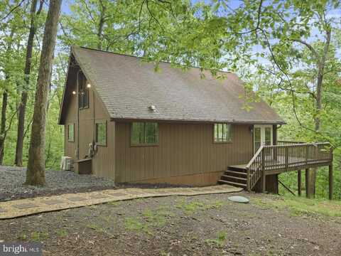 106 MONACAN TRAIL, HEDGESVILLE, WV 25427