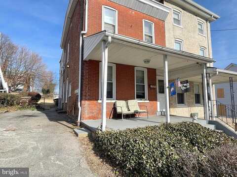 8Th, BROOKHAVEN, PA 19015