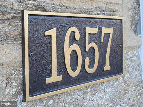 Mayland, PHILADELPHIA, PA 19138