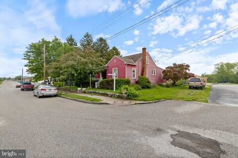 621 GAY STREET, HANOVER, PA 17331