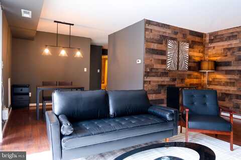 5538 KAREN ELAINE, HYATTSVILLE, MD 20784