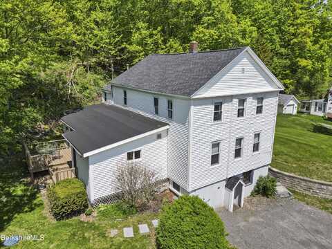 203 Main St, Hancock, MA 01237