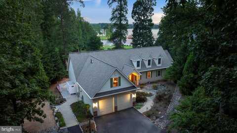 76 RETRIEVER COURT, BUMPASS, VA 23024