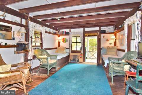 402 S BAY SHORE DRIVE, MILTON, DE 19968