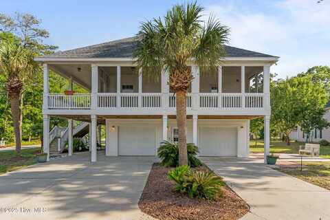 2748 Bellamy Drive SW, Supply, NC 28462