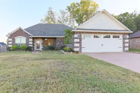 Linus, LINDALE, TX 75771