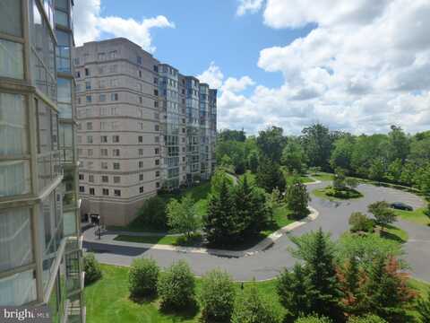 19355 CYPRESS RIDGE TERRACE, LEESBURG, VA 20176