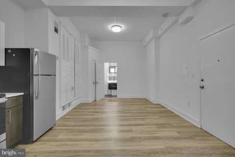 44 S 3RD STREET, PHILADELPHIA, PA 19106