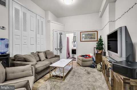 44 S 3RD STREET, PHILADELPHIA, PA 19106