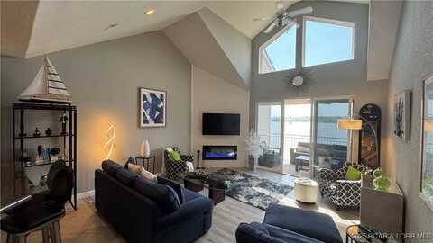 18130 Millstone Cove Road, Gravois Mills, MO 65037