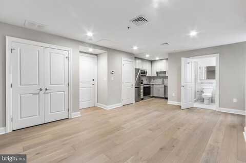 222 W RITTENHOUSE SQUARE, PHILADELPHIA, PA 19103