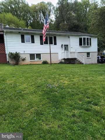 785 LOCUST STREET, MOUNT WOLF, PA 17347