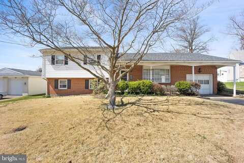 Ferncroft, UPPER CHICHESTER, PA 19061
