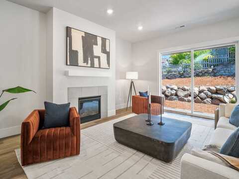 13910 SW 166th Ave, Tigard, OR 97223