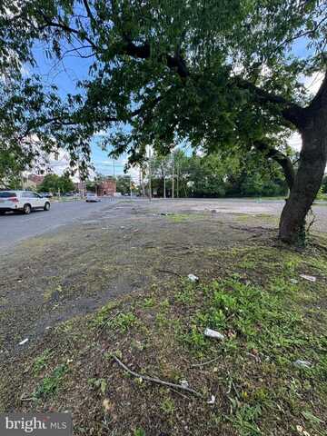 1660 FERRY AVENUE, CAMDEN, NJ 08104