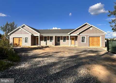 4893 W SWAMP RD, DOYLESTOWN, PA 18902