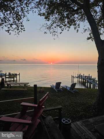 6555 CLAGETT AVENUE, TRACYS LANDING, MD 20779