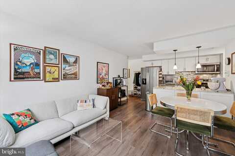 2101 CHESTNUT STREET, PHILADELPHIA, PA 19103
