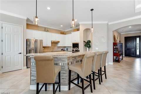 28564 Longford, BONITA SPRINGS, FL 34135