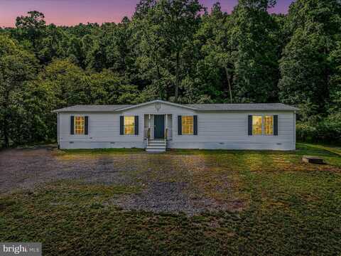 46 DEAD END LANE, MARTINSBURG, WV 25403