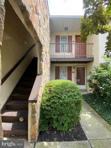 168 VALLEY STREAM CIRCLE, CHESTERBROOK, PA 19087