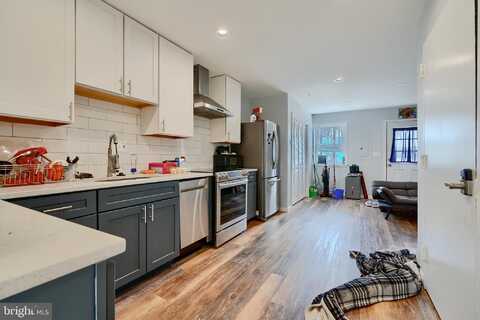 1729 GUILFORD AVENUE, BALTIMORE, MD 21202