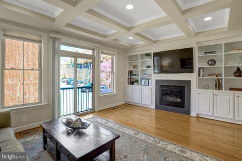 2537 S KENMORE COURT, ARLINGTON, VA 22206