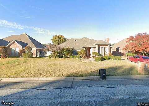 Marti, NORTH RICHLAND HILLS, TX 76182