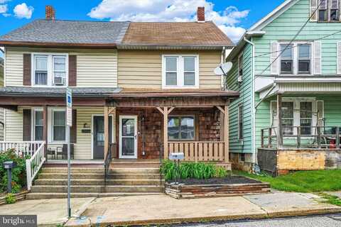 327 W MAPLE STREET, RED LION, PA 17356