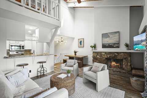 2755 North Lake Boulevard, Tahoe City, CA 96145