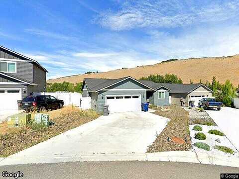 Theo, ROCK ISLAND, WA 98850