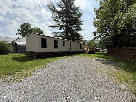104 Creekbank Road, Elizabethton, TN 37643