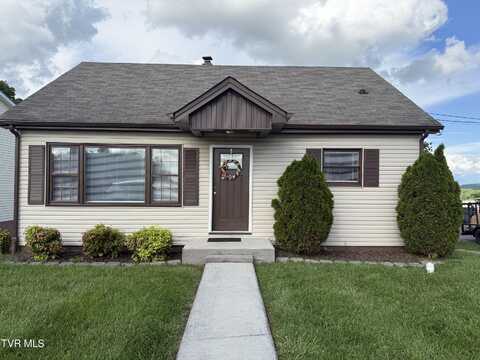 379 Southwest Oakland Street, Abingdon, VA 24210