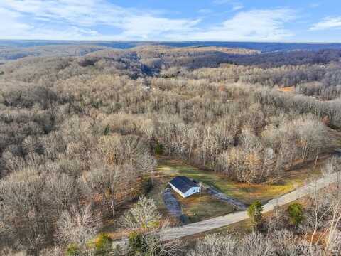 140 COMMISSARY RIDGE RD, INDIAN MOUND, TN 37079