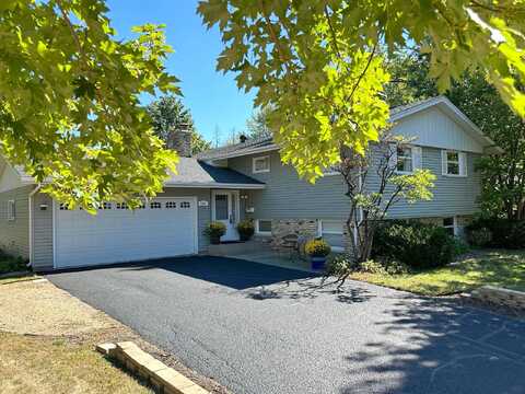 Peacedale, MINNEAPOLIS, MN 55424