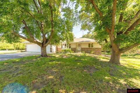 Hensonshire, MANKATO, MN 56001