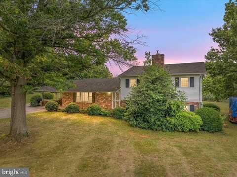 Ole Orchard, CLEAR BROOK, VA 22624