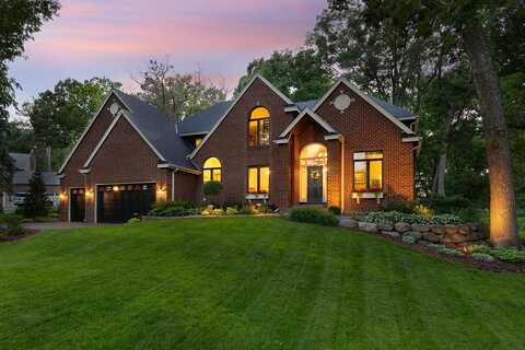 Richards, MINNETONKA, MN 55345