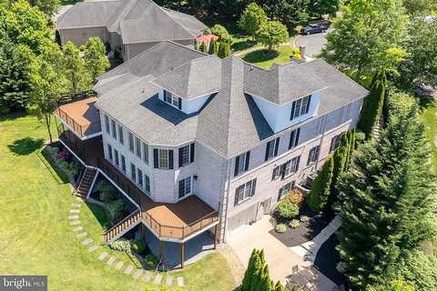 Winterberry, WINCHESTER, VA 22602