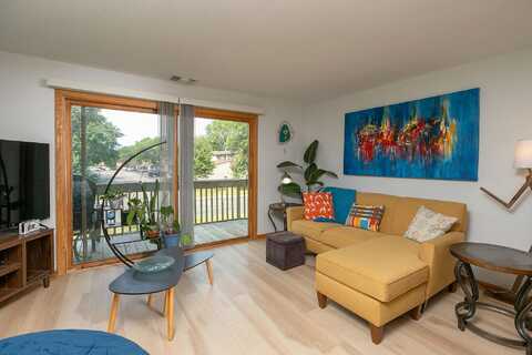 Highland, NORTHFIELD, MN 55057