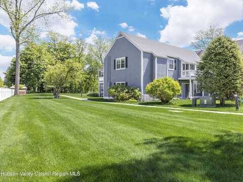 902 Commons Way, Fishkill, NY 12524
