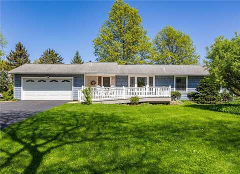 18 Northampton Circle, Greece, NY 14612