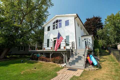 Hillview, MUSKEGO, WI 53150