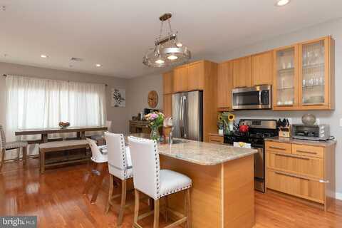 N Front St, Philadelphia, PA 19123