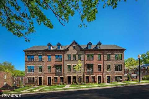 11Th St N, Arlington, VA 22205