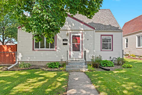 20Th, MILWAUKEE, WI 53221